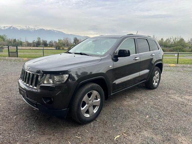 Jeep Grand Cherokee — foto 20 de 40